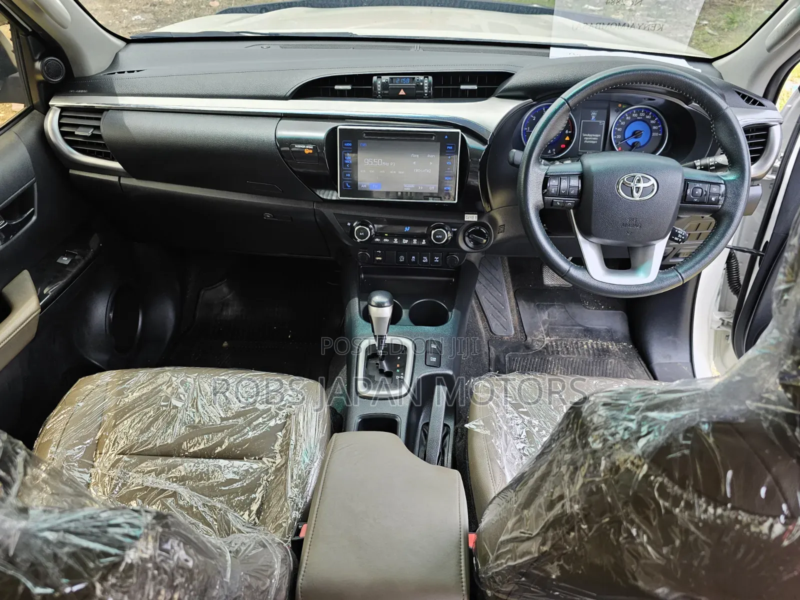 Toyota Hilux 2019 Pearl