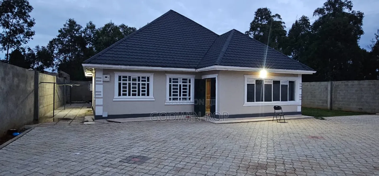 4bdrm Bungalow in Royalton., Kipchamo for sale