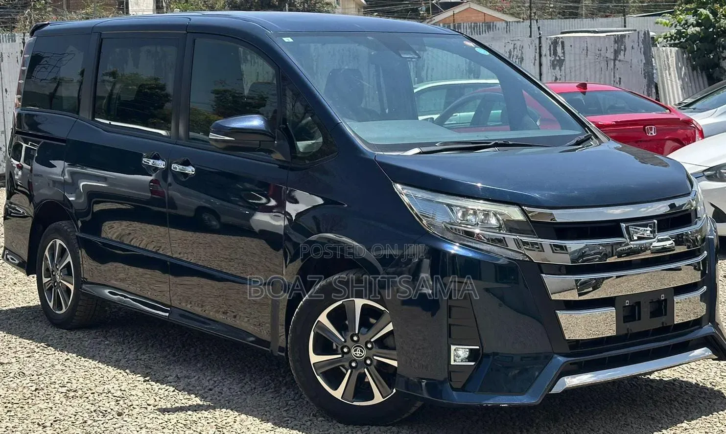 Toyota Noah 2020 Black