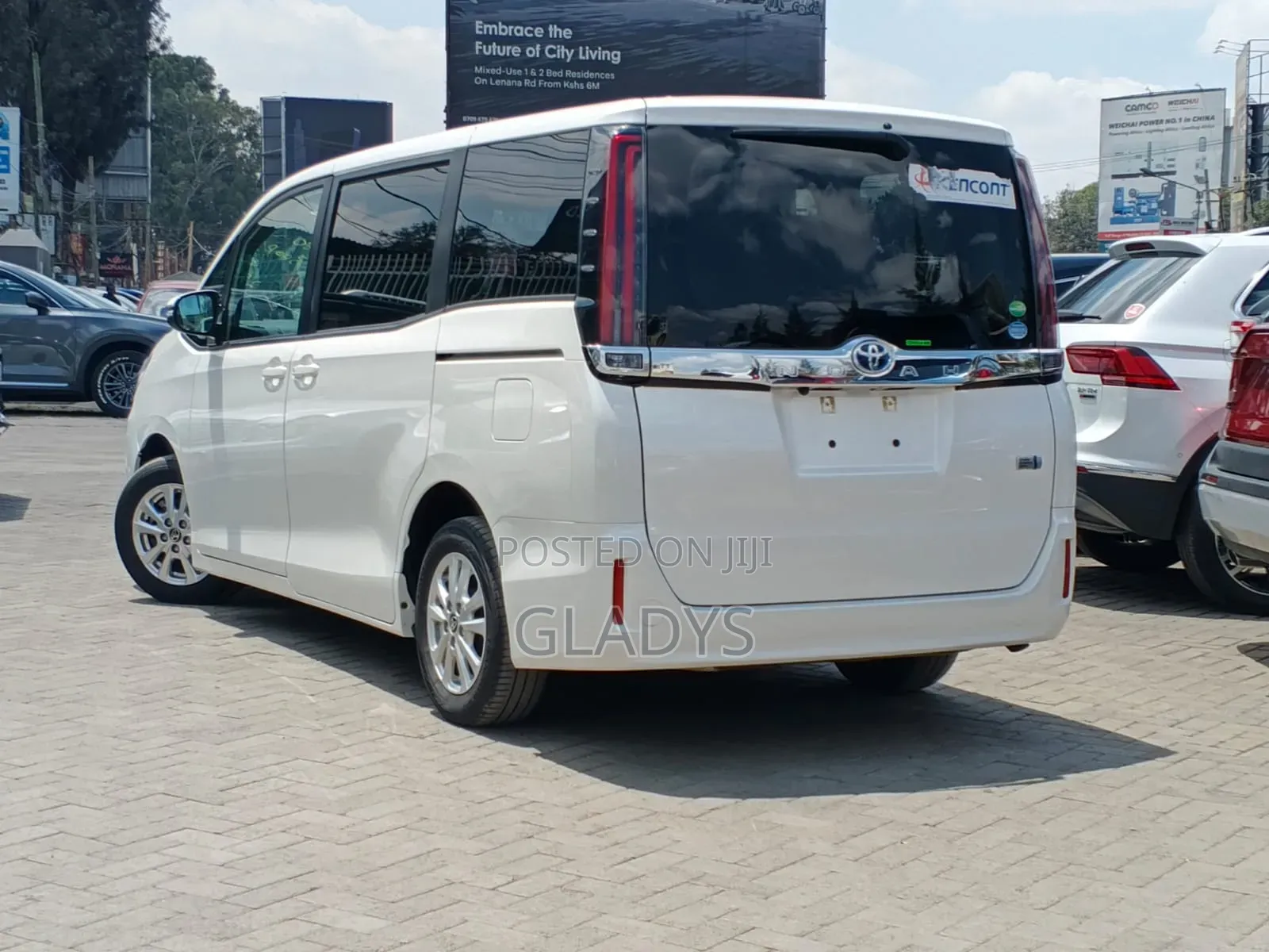 Toyota Noah 2020 Pearl