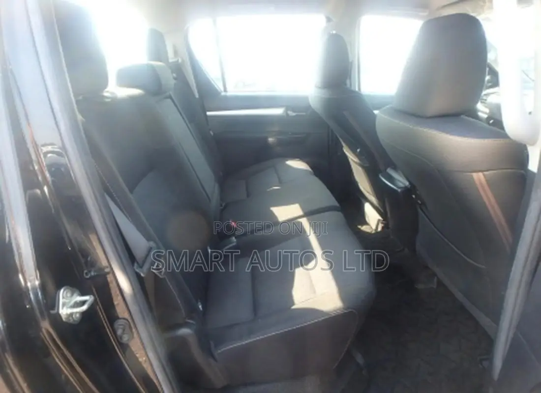 Toyota Hilux Revo Double Cab Deisel 2.4 AWD 2019 Matt Black