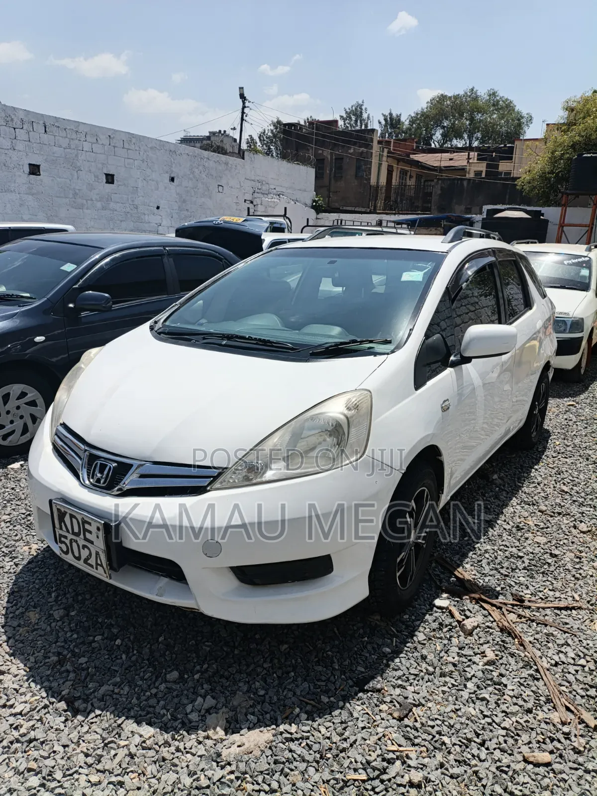 Honda Fit Shuttle 2014 White