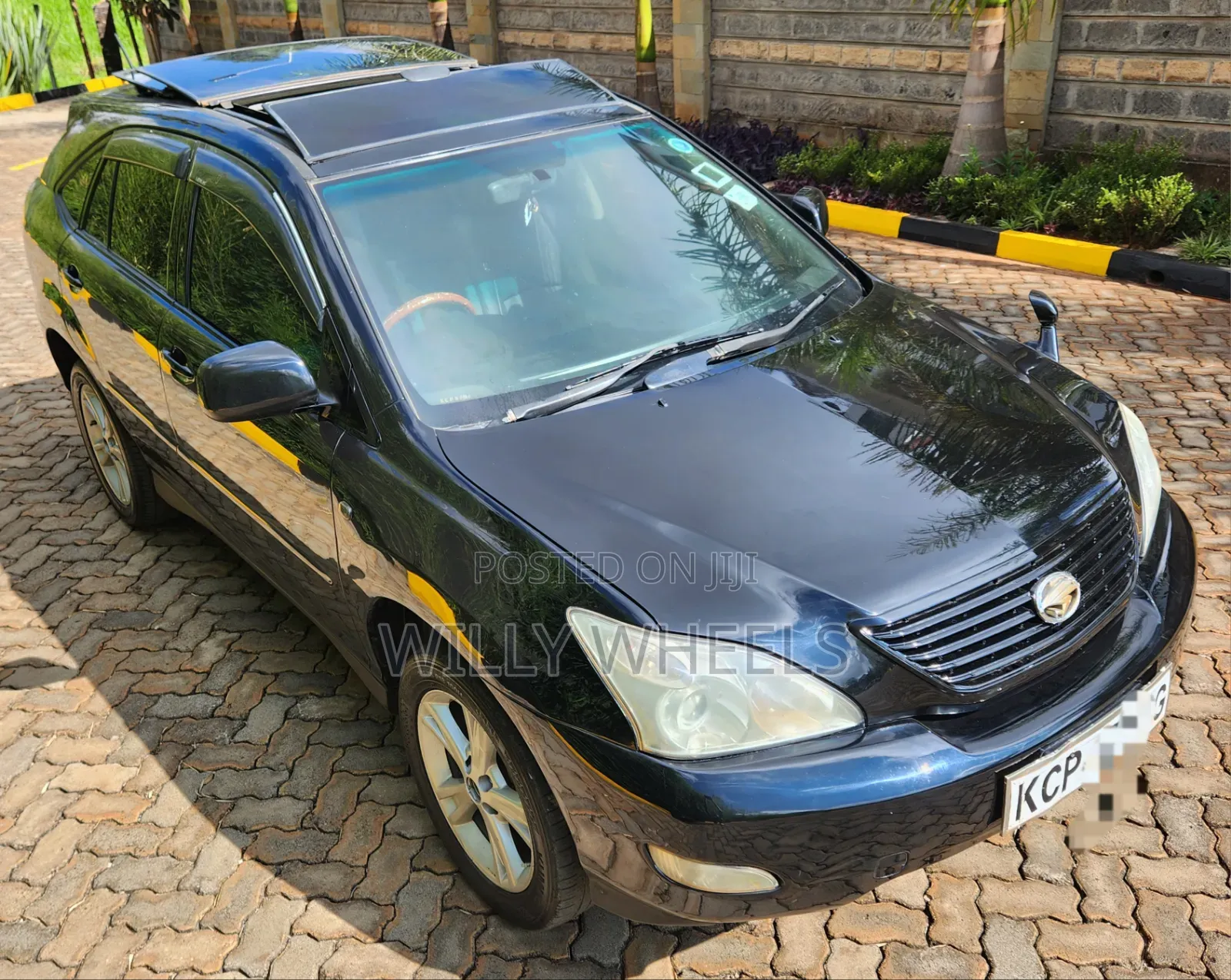 Toyota Harrier 2010 Black