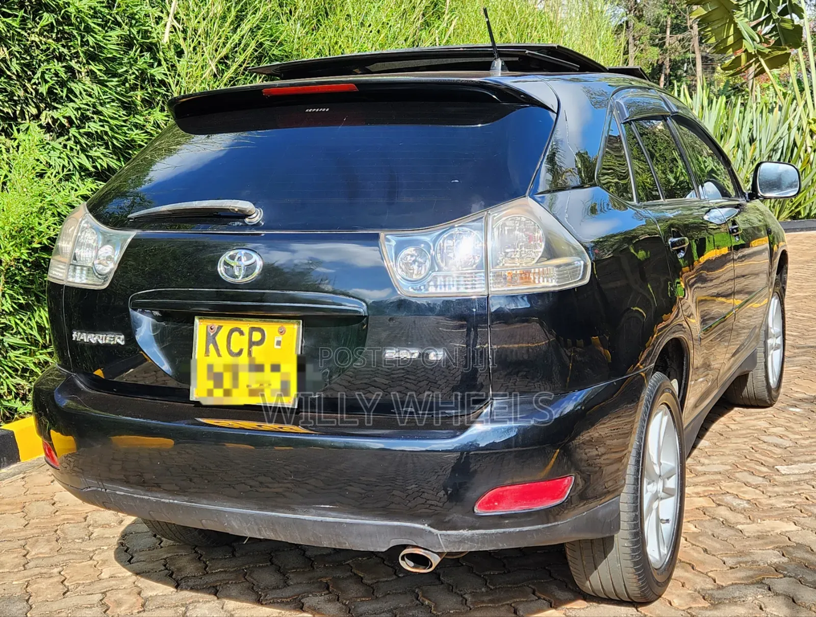 Toyota Harrier 2010 Black