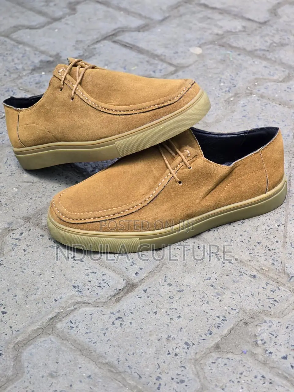 Clarks Suede Lowcut Laofers