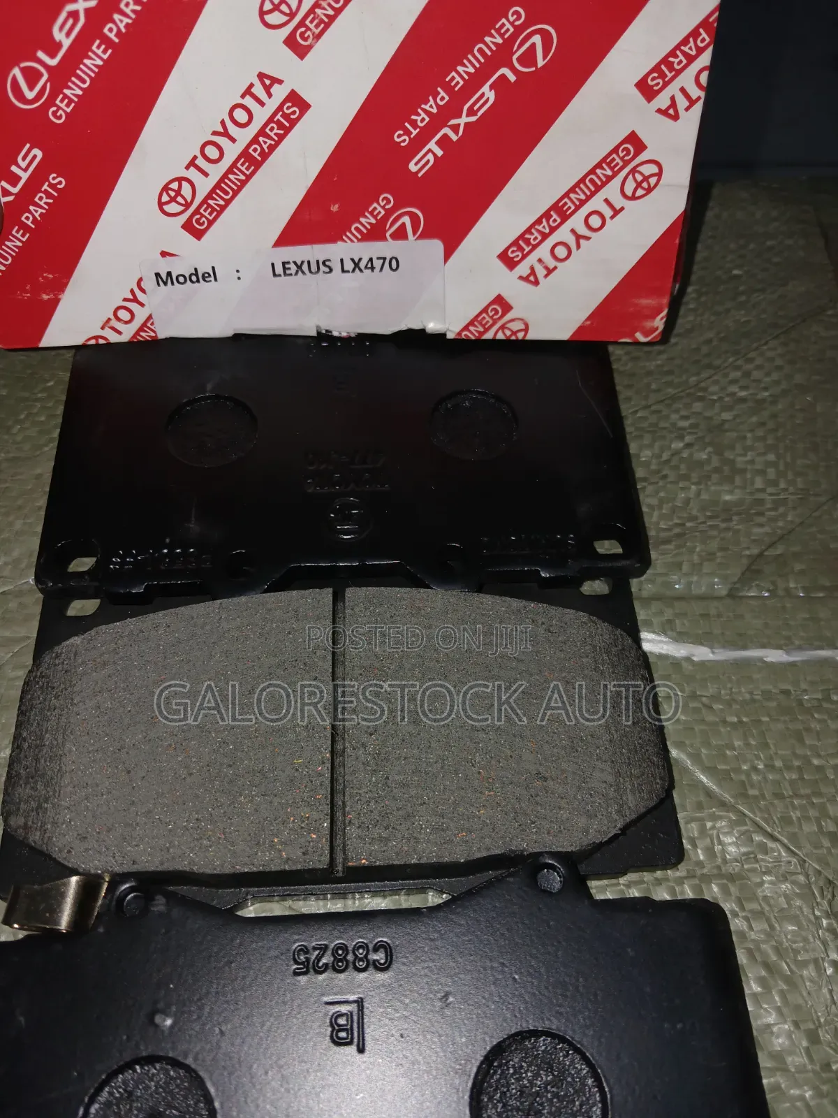 TOYOTA  LandCruiser 100,LX470,FZJ100,HZJ105,HDJ100,Front Brake Pads