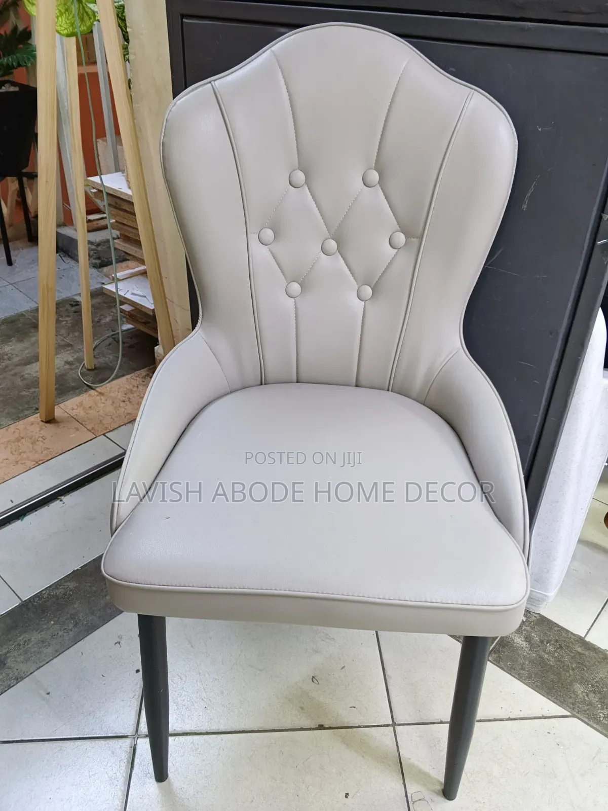 Luxurious Beige Dining Leather Chair – Elegant Dining Chair