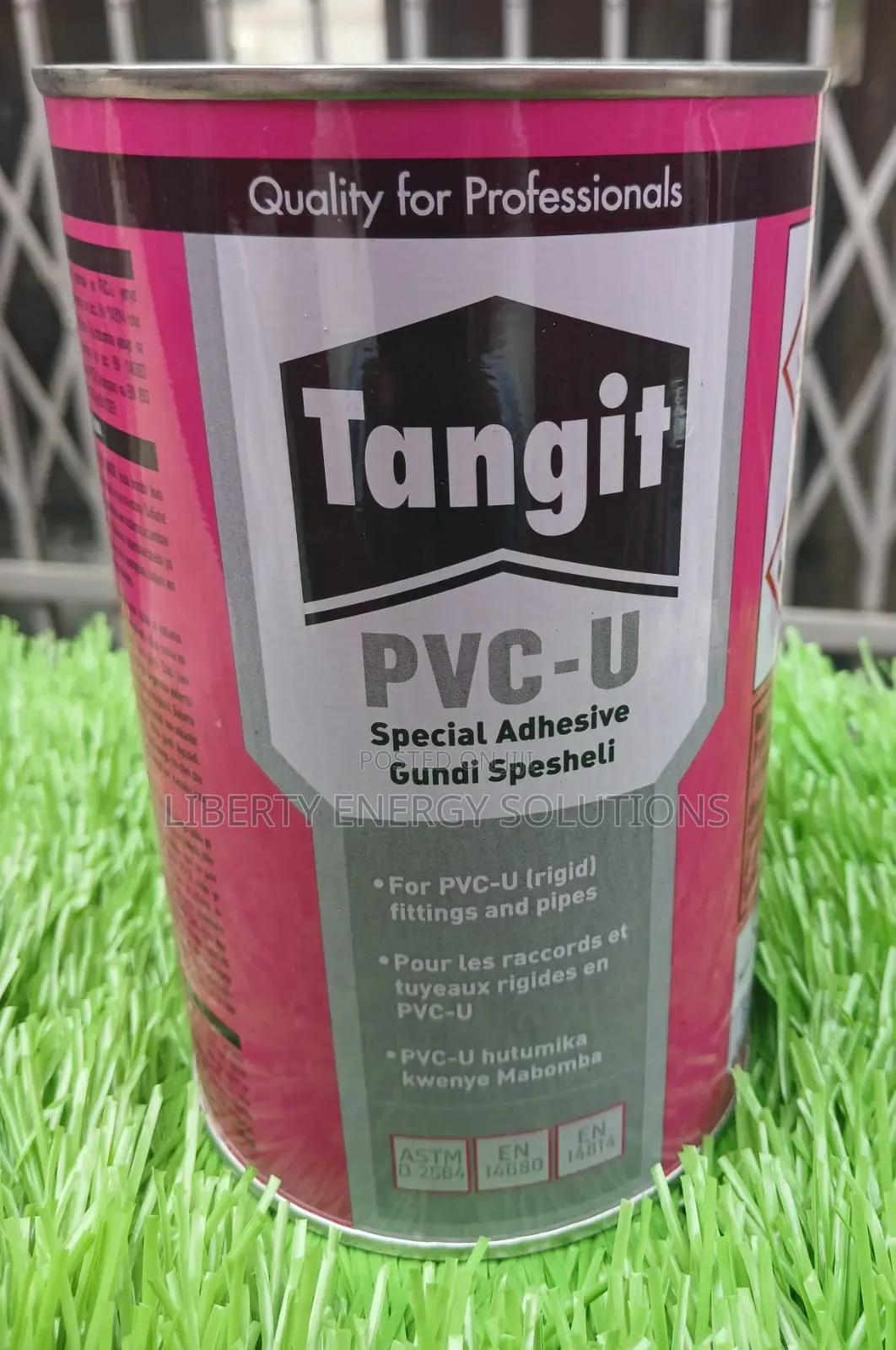 PVC -U Tangit Glue 1ltre