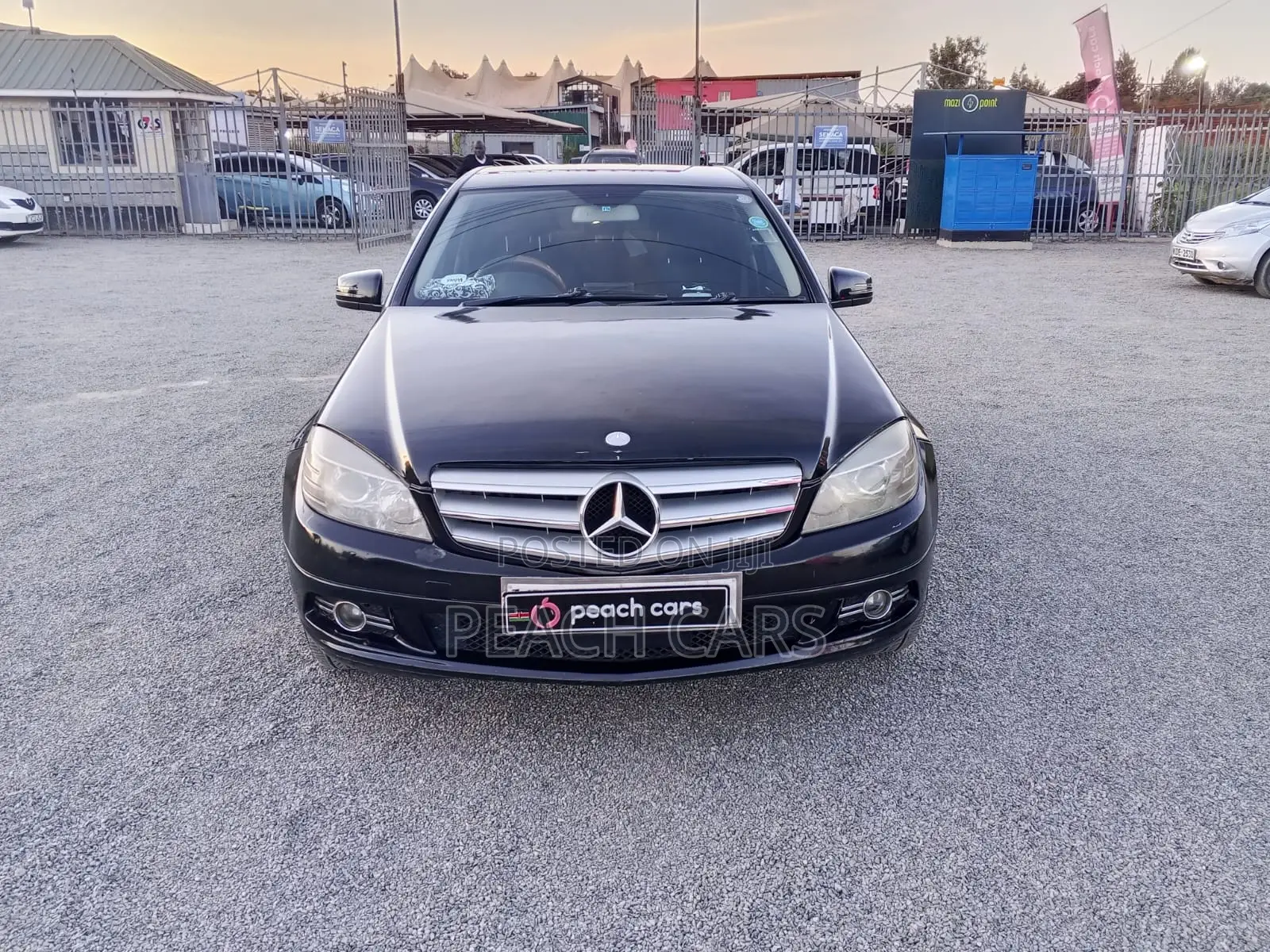 Mercedes-Benz C200 2010 Black