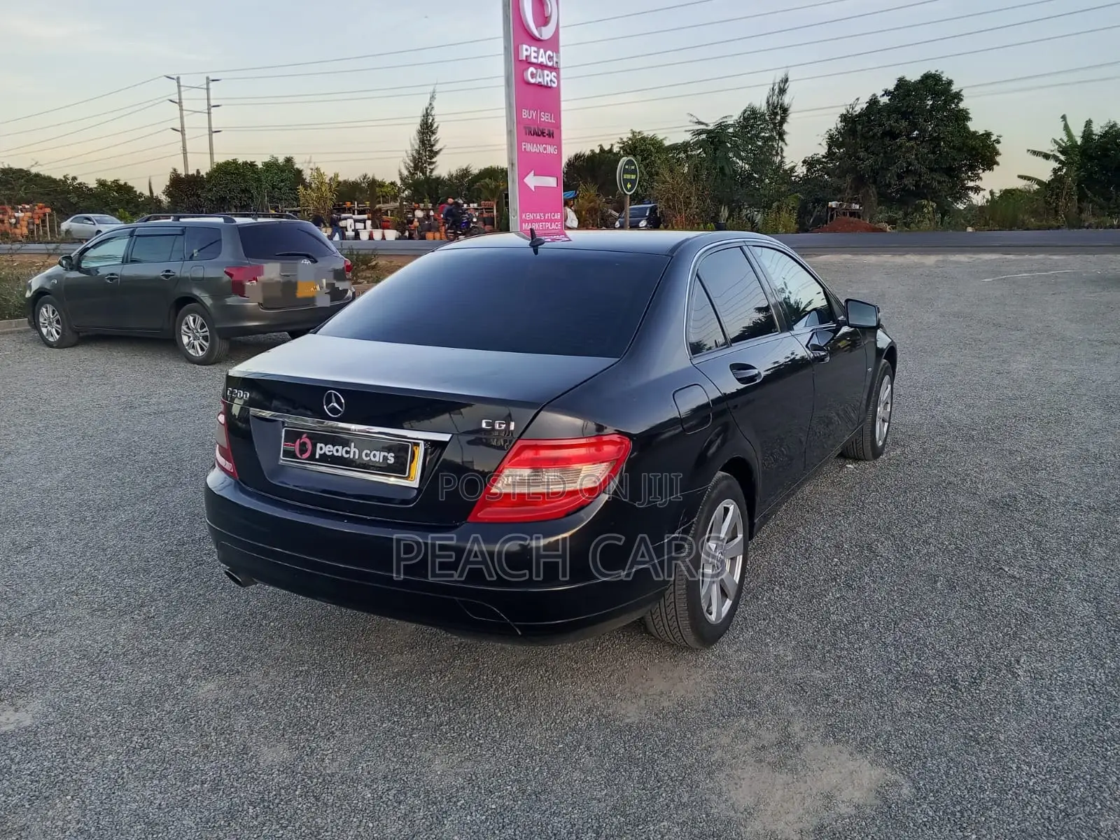 Mercedes-Benz C200 2010 Black