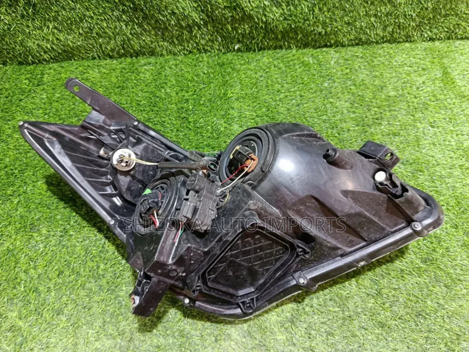 Headlight Assy Rh Subaru Legacy Touring Wagon Xenon BRM 2013