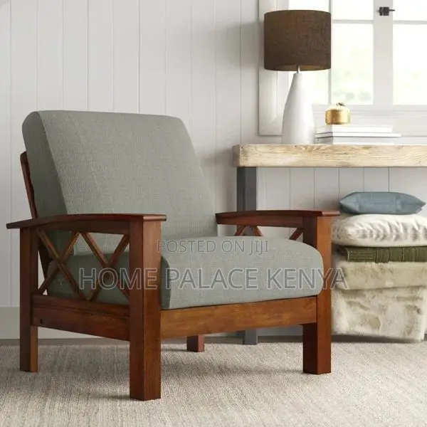 Accent Chair; High Quality Hilltop Accent Chair for Elegant Interiors