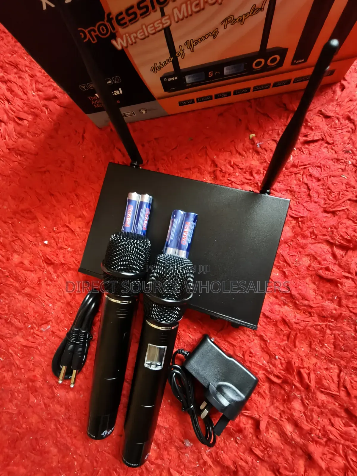BNK X35 UHF Microphone for Church, DJ & Events