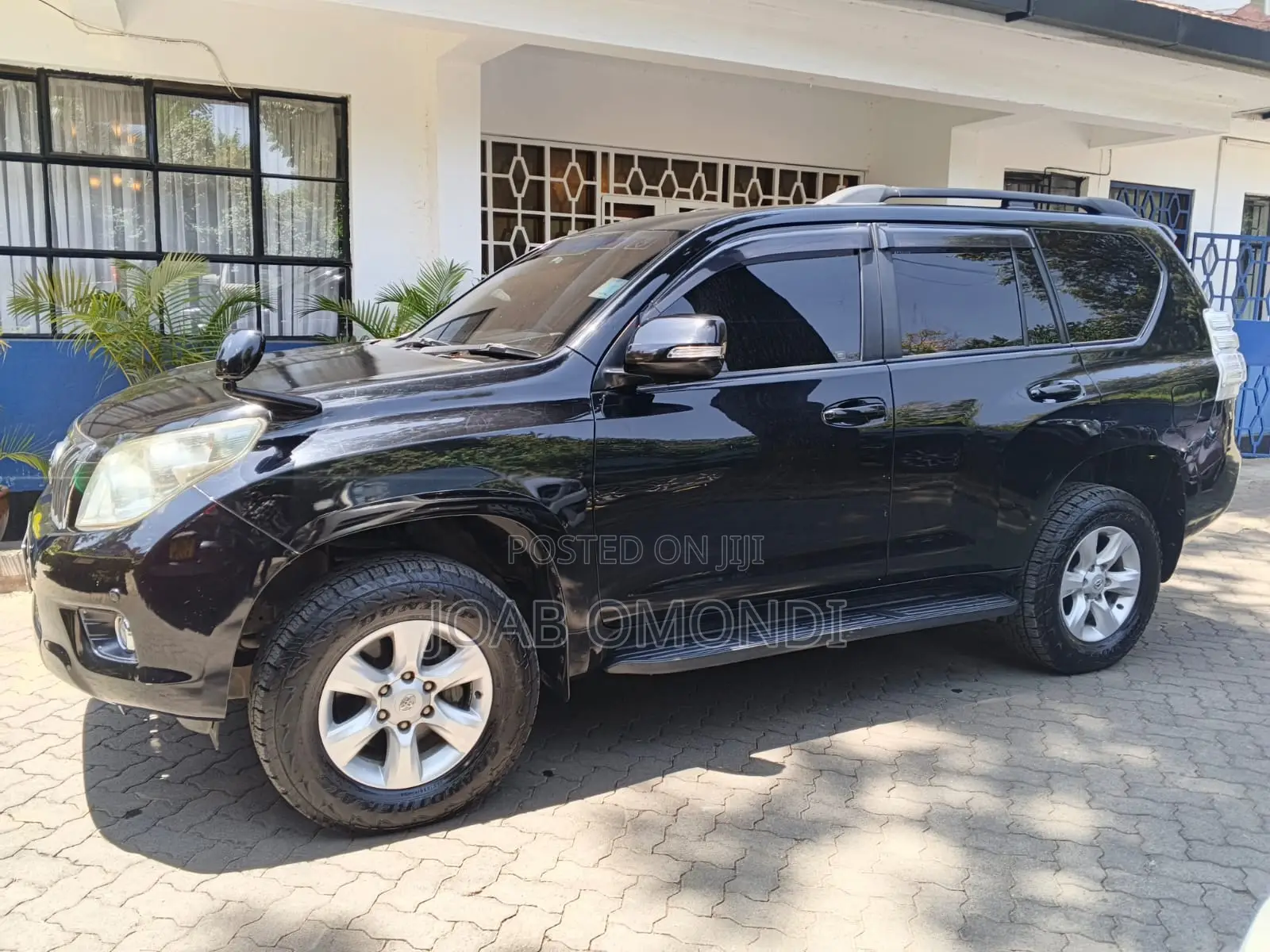 Toyota Land Cruiser Prado 2.7 i 2011 Black