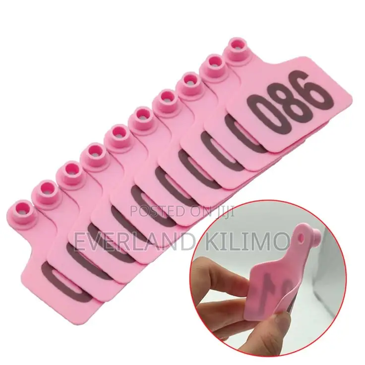 High-Contrast Medium Numbered Ear Tags for Cattles