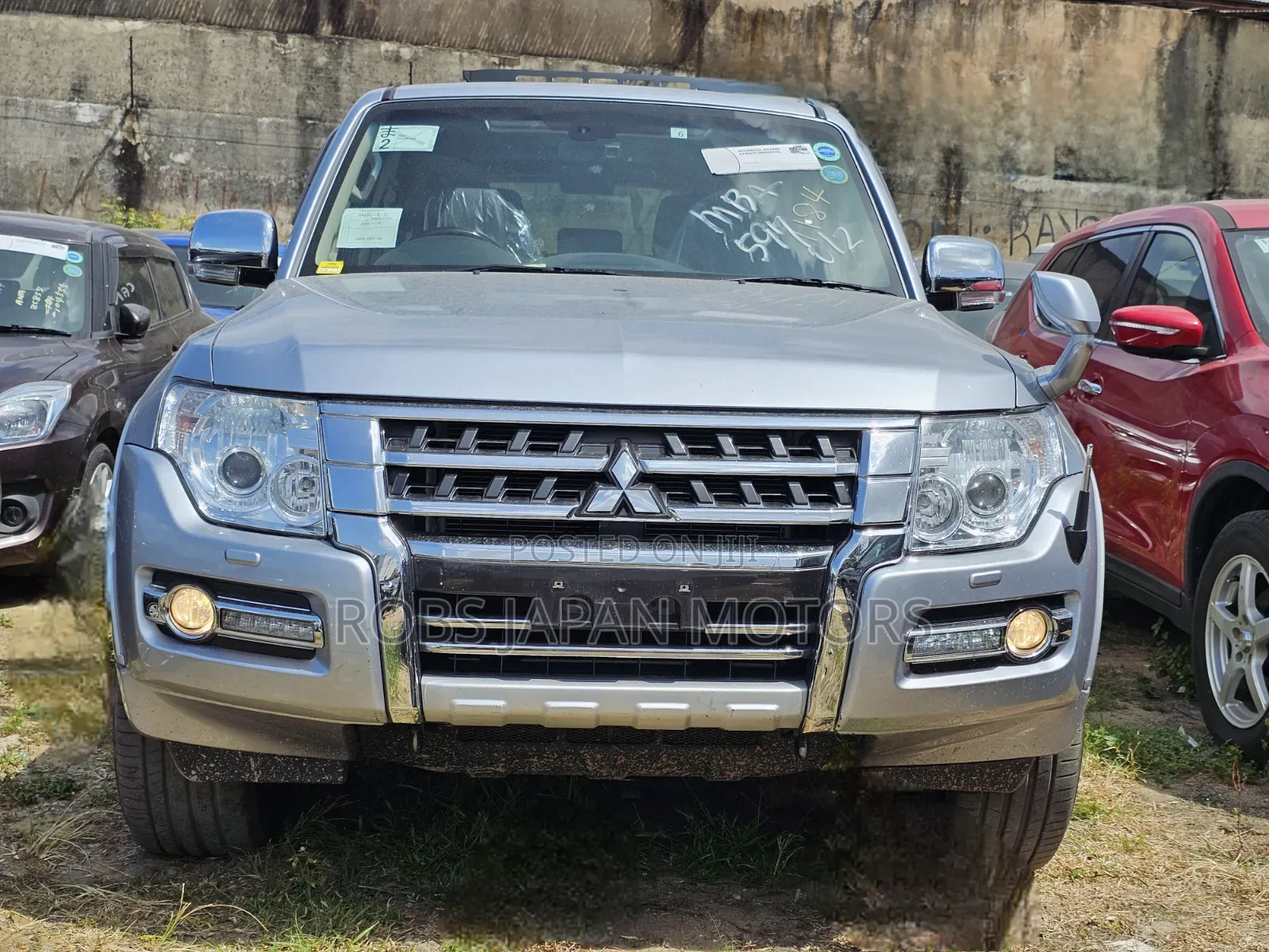 Mitsubishi Pajero 2019 Gray