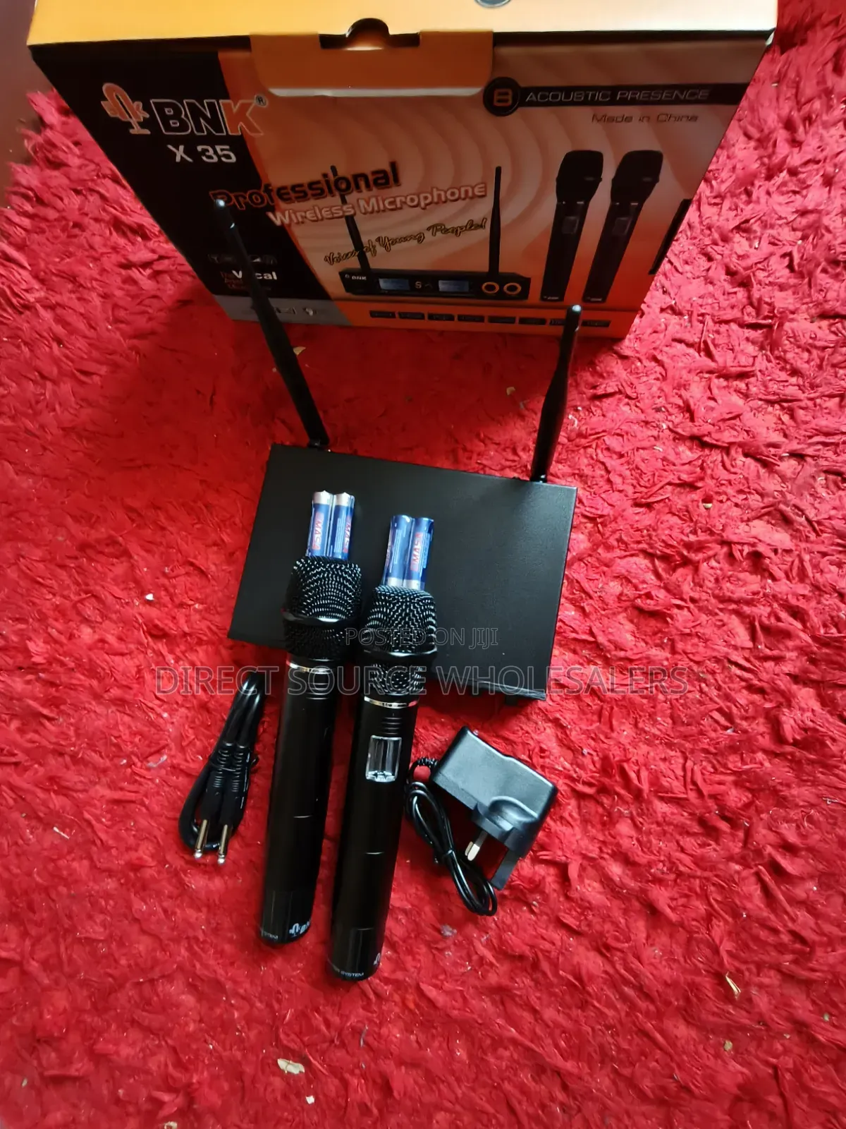 BNK X35 Wireless Microphone for Church & Events