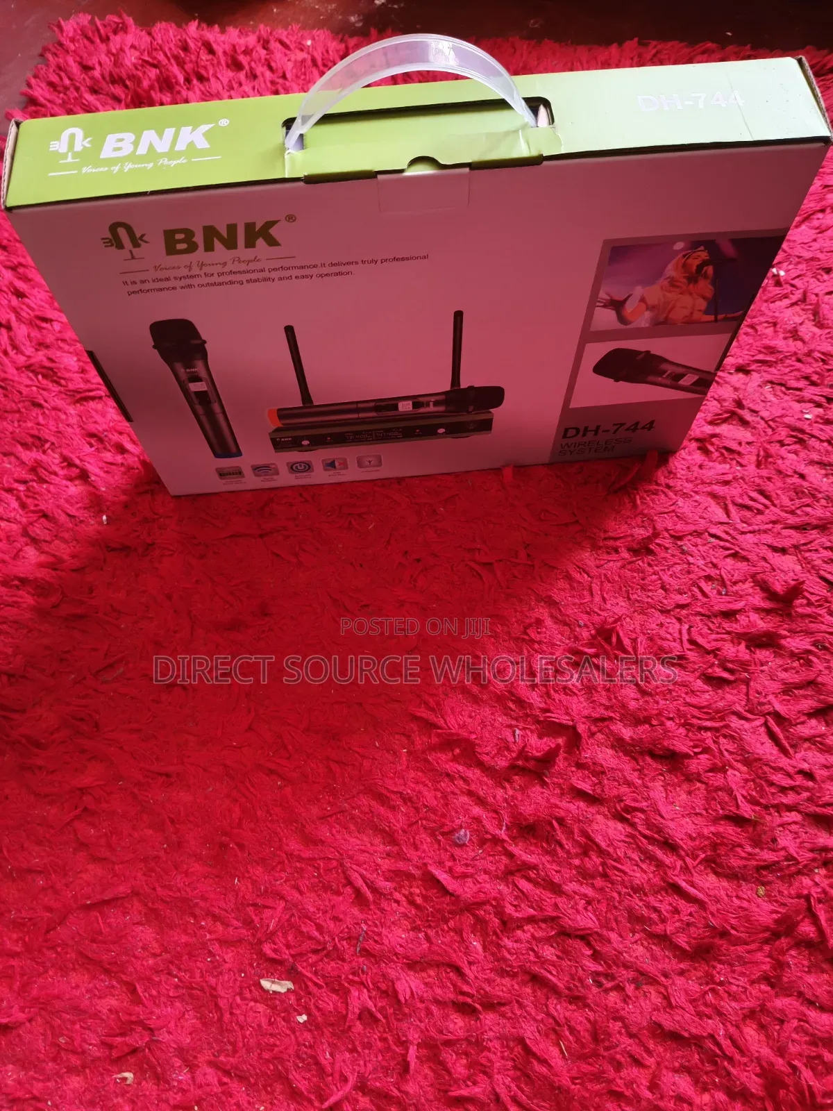 BNK DH-744 Wireless Microphone System – 2 Handheld Mics