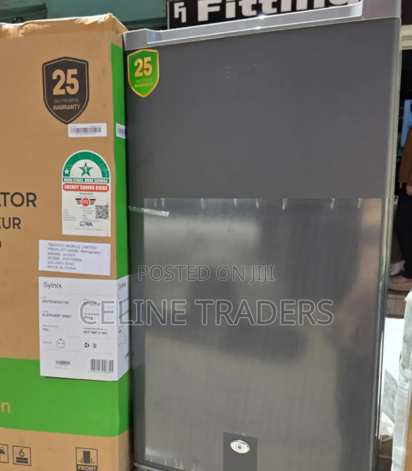 Synix 90L Refrigerator – Perfect for Small Spaces