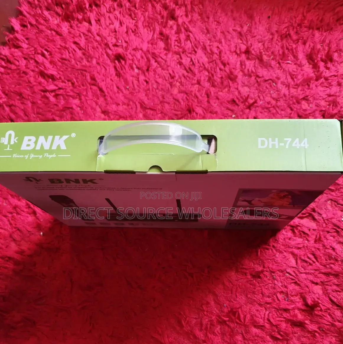 BNK DH-744 Wireless Microphone Set