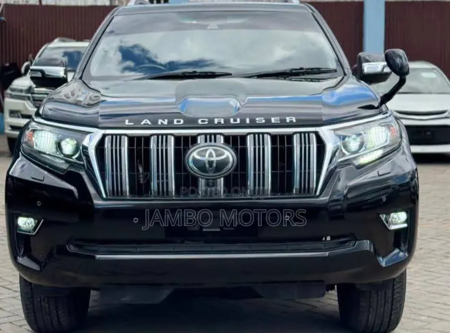 Toyota Land Cruiser Prado Kakadu 2021 Black