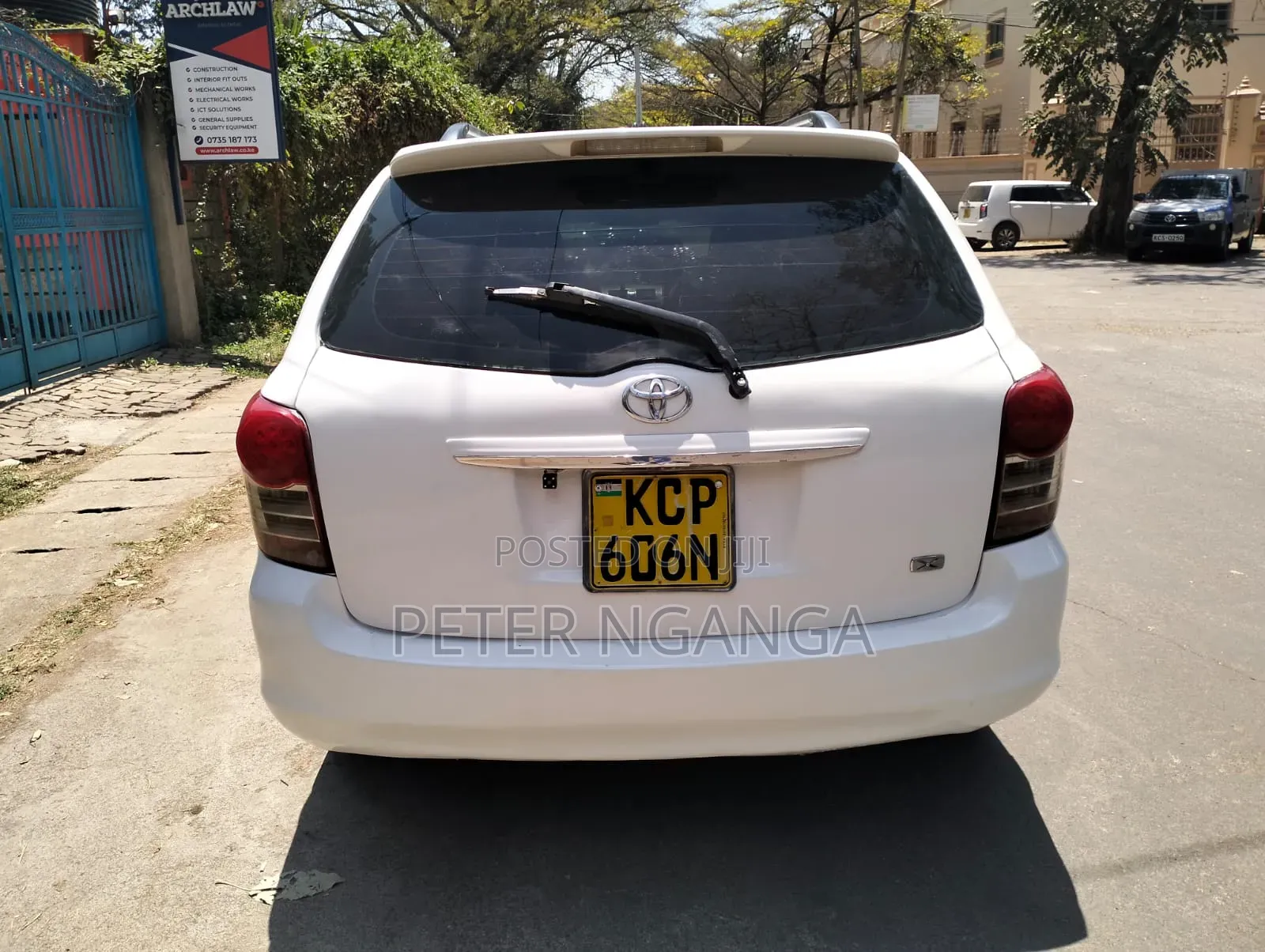 Toyota Corolla Fielder 2010 Off white