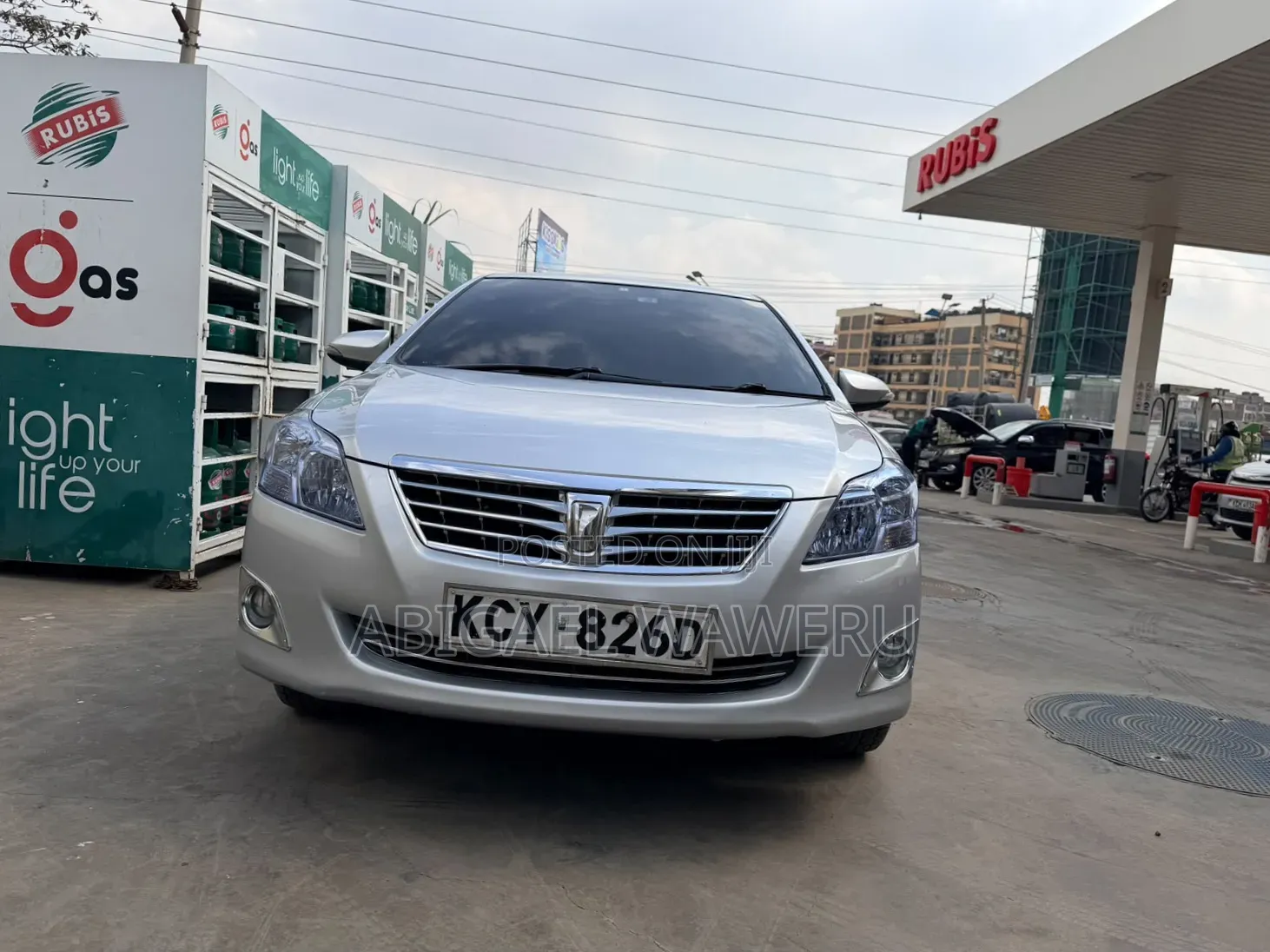 Toyota Premio 2014 Silver