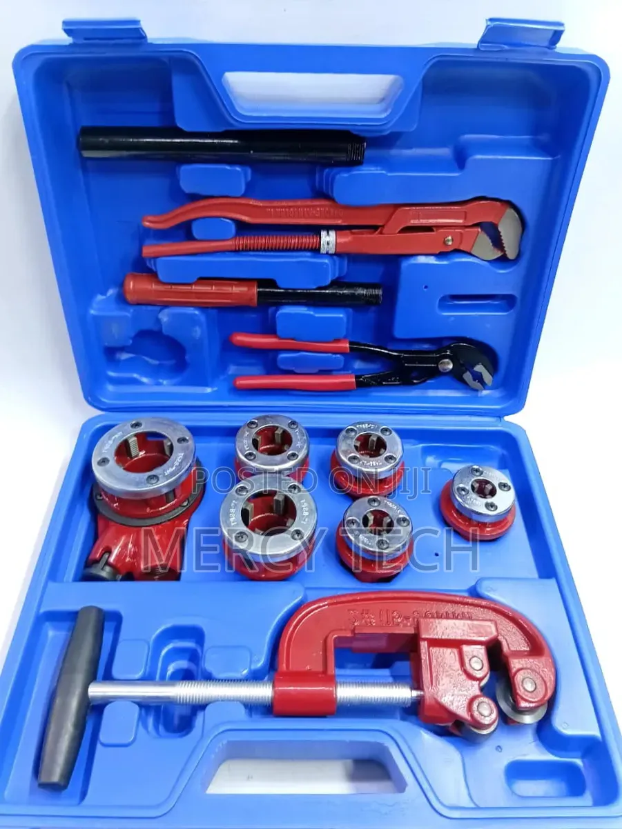 Die Stock Ratchet Set (1⁄4, 1⁄2, 3⁄8, 3⁄4, 11⁄4)