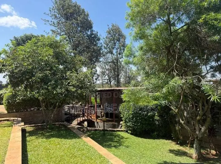 5bdrm House in Kirawa Rd., Kitisuru for sale