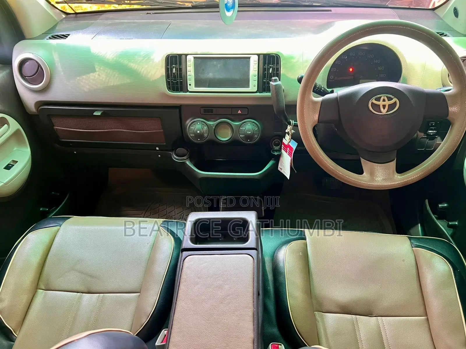 Toyota Passo 1.0 FWD 2012 White