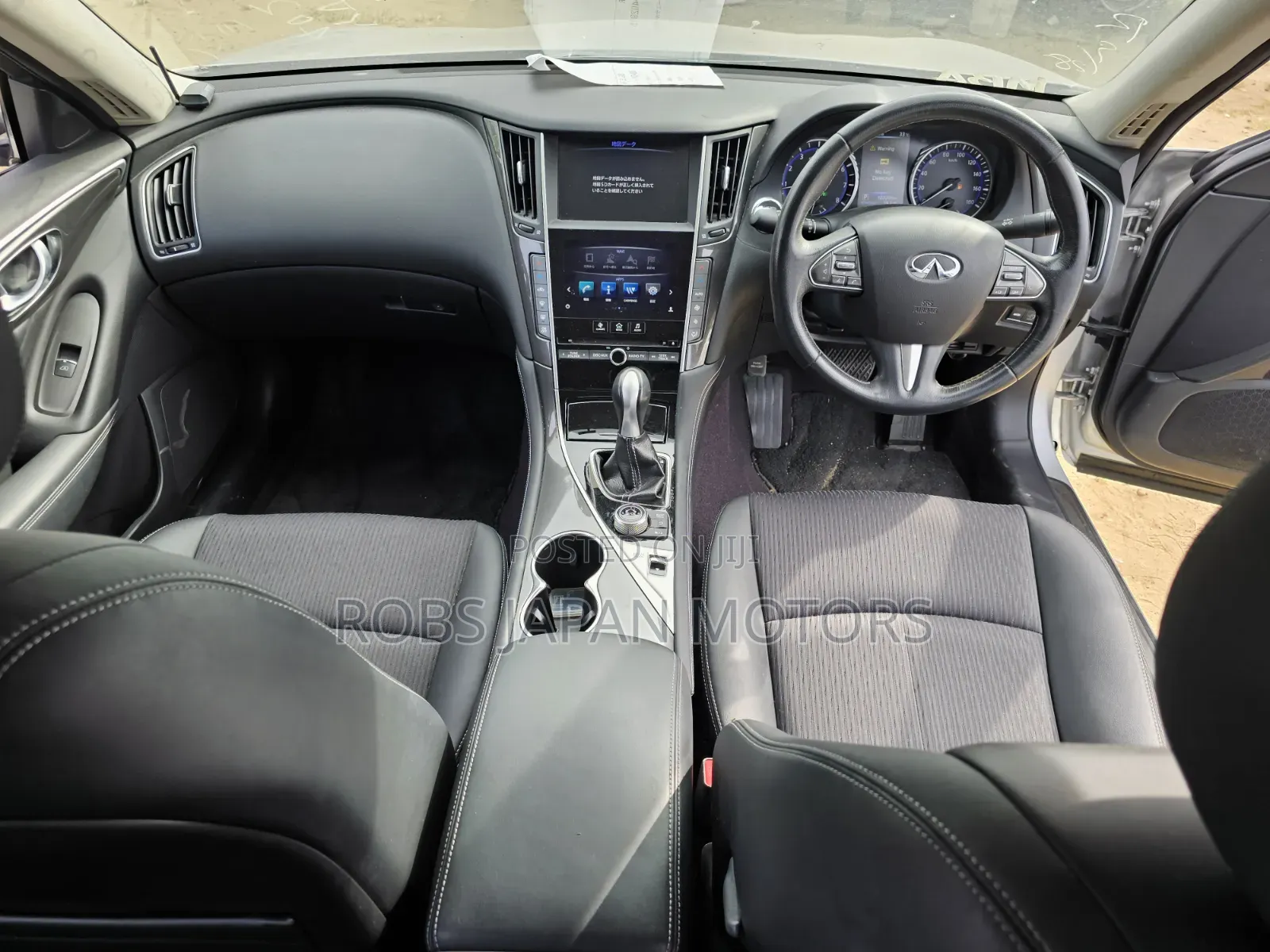 Nissan Skyline 2018 Silver