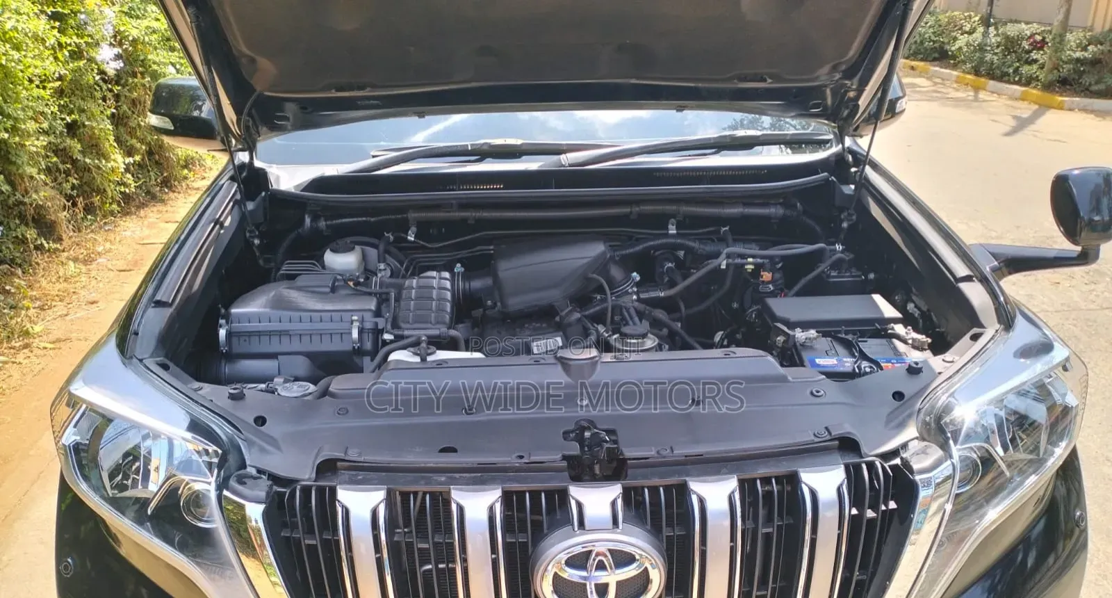 Toyota Land Cruiser Prado 2012 Black