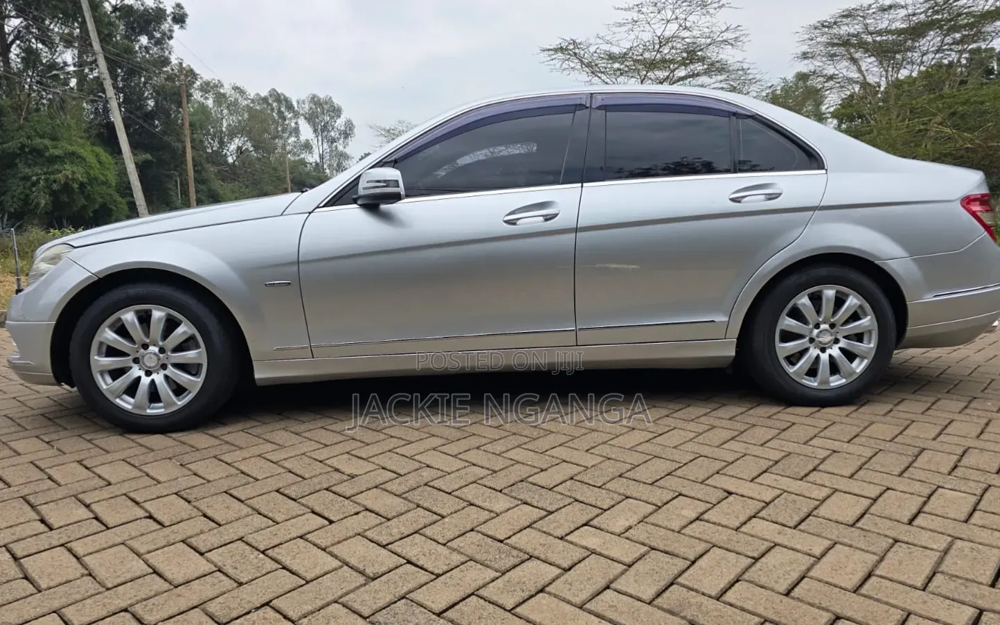 Mercedes-Benz C200 2012 Silver