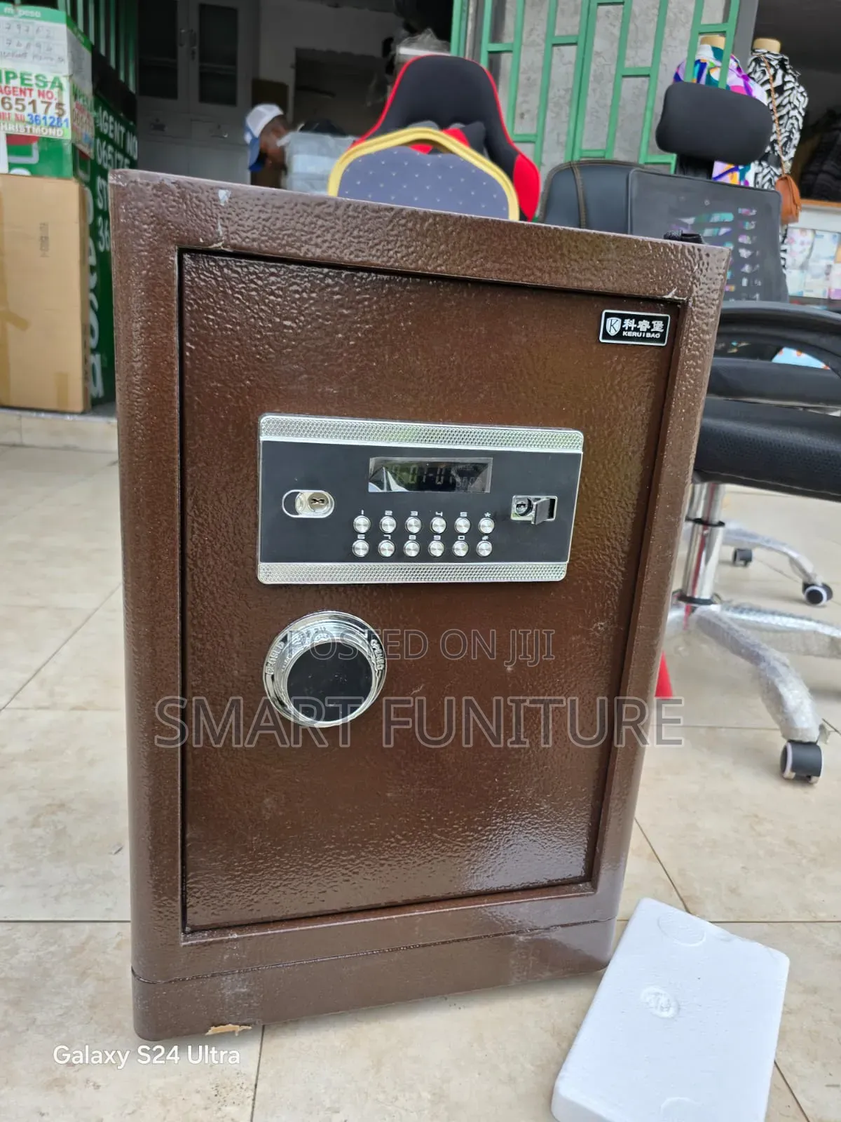 Pure Metallic Safe/Executive Modern Safe Box