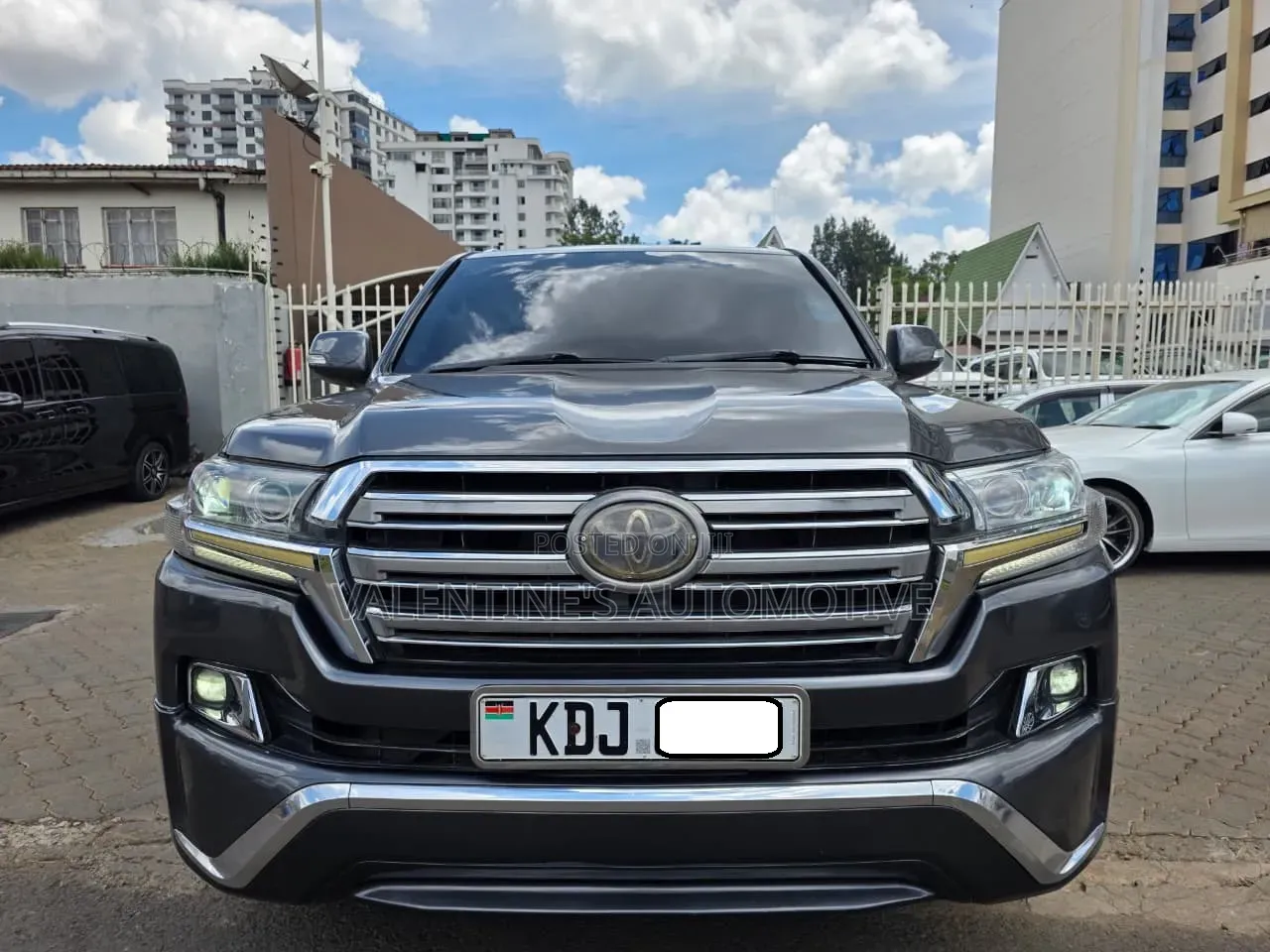 Toyota Land Cruiser Prado 2016 Gray
