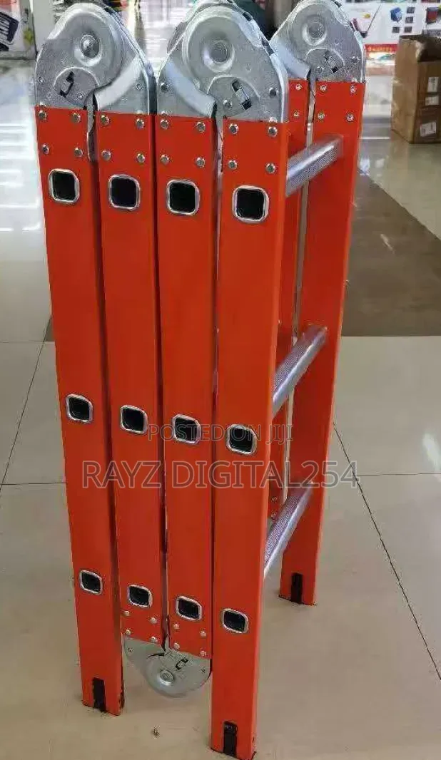4.7mtrs Foldable Fibre Glass Ladder