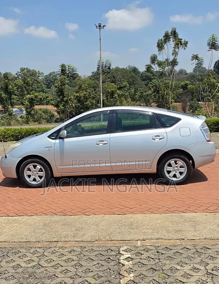 Toyota Prius 2013 Silver