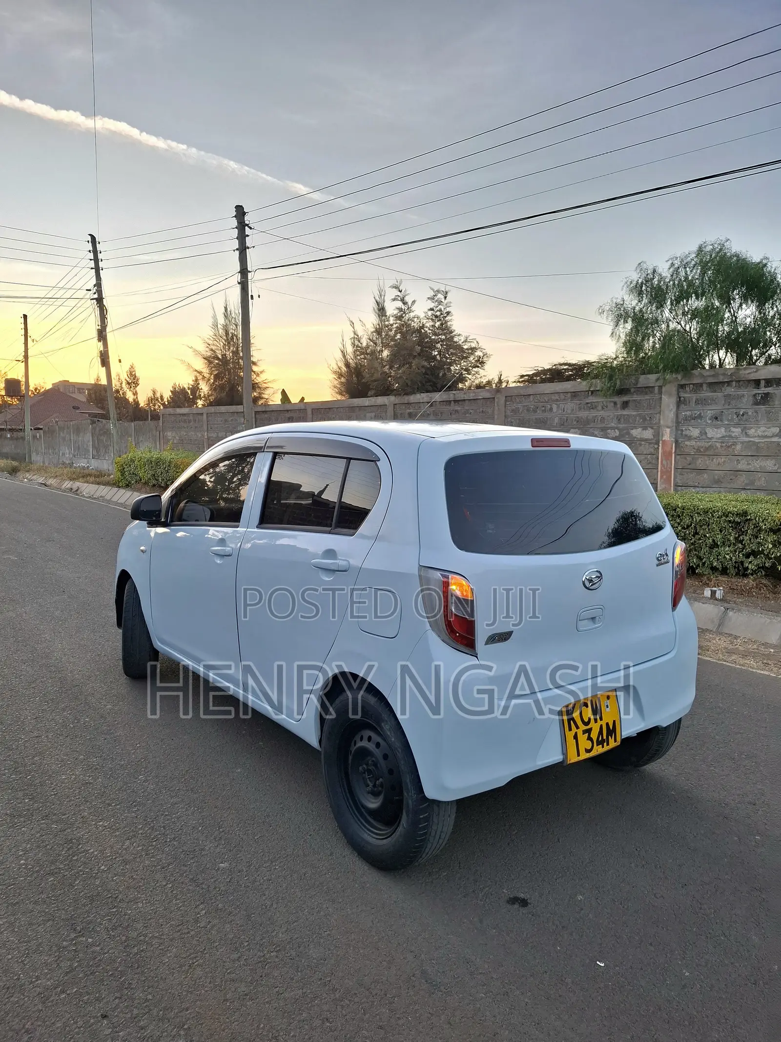 Daihatsu Mira 2012 Pearl