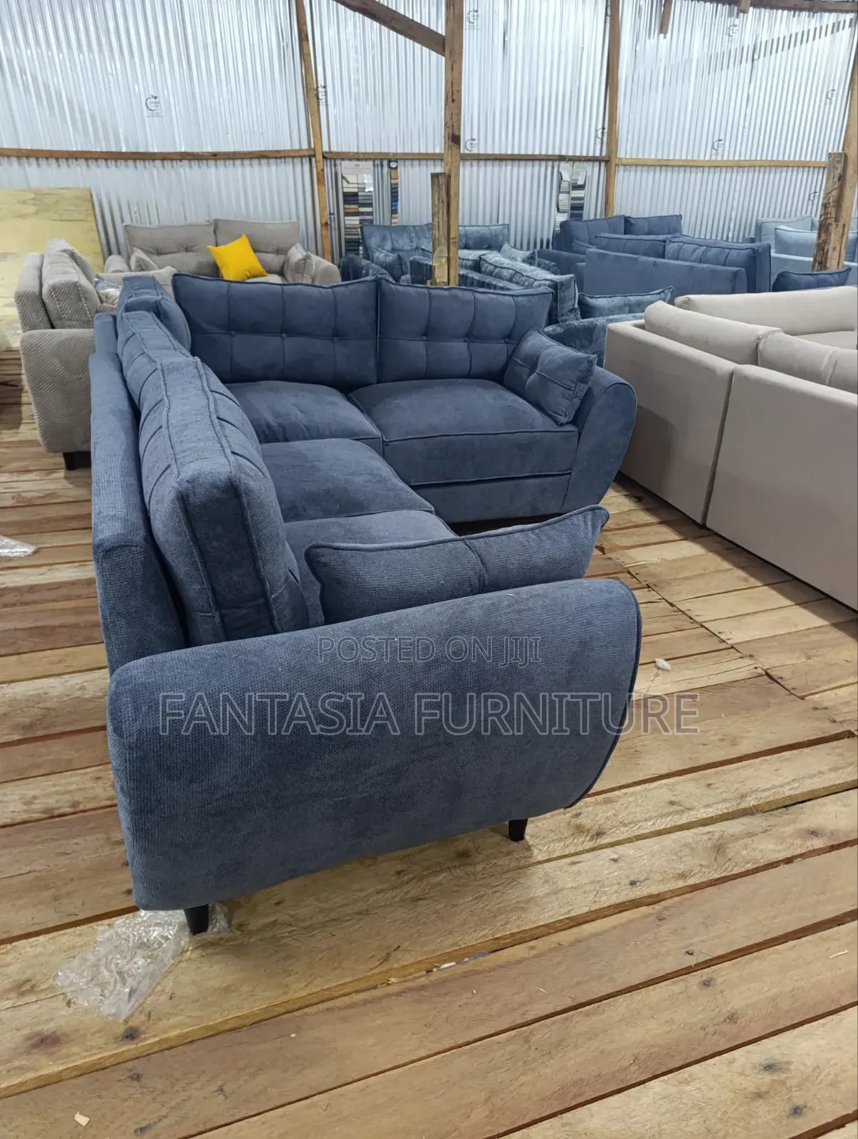 L-Shaped Blue Sofa (5-Seater)