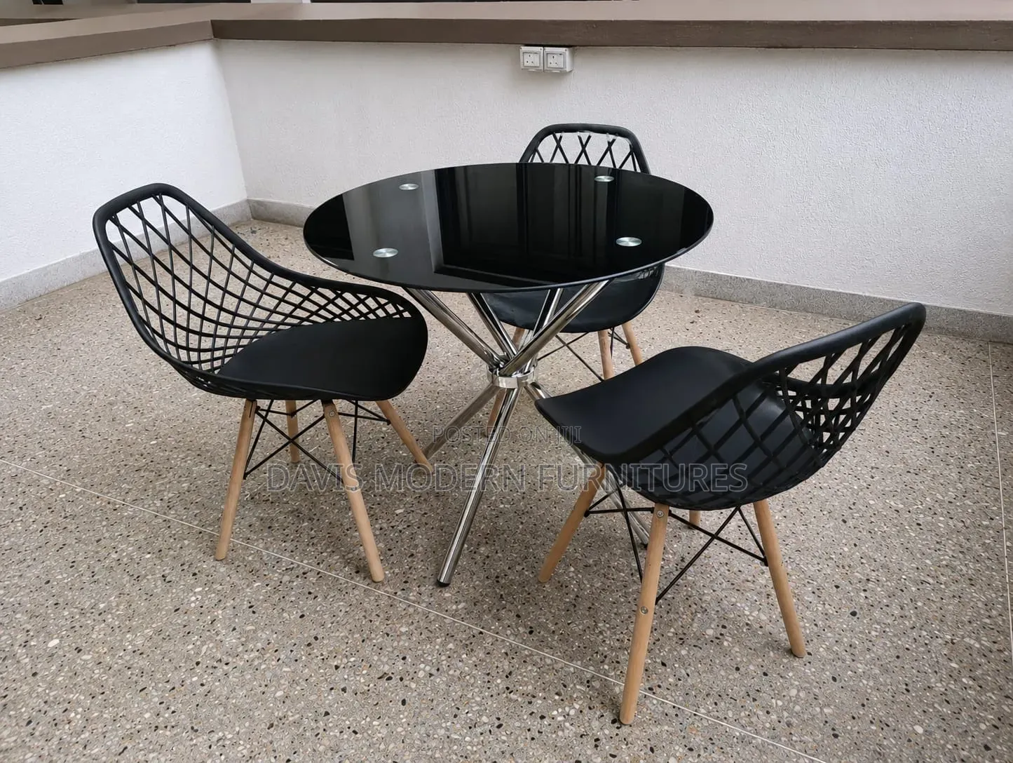 Round Glass Dining Set