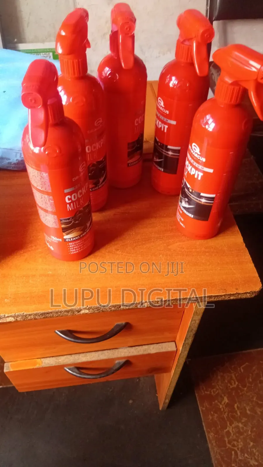Satin Cockpit Dash Cleaner