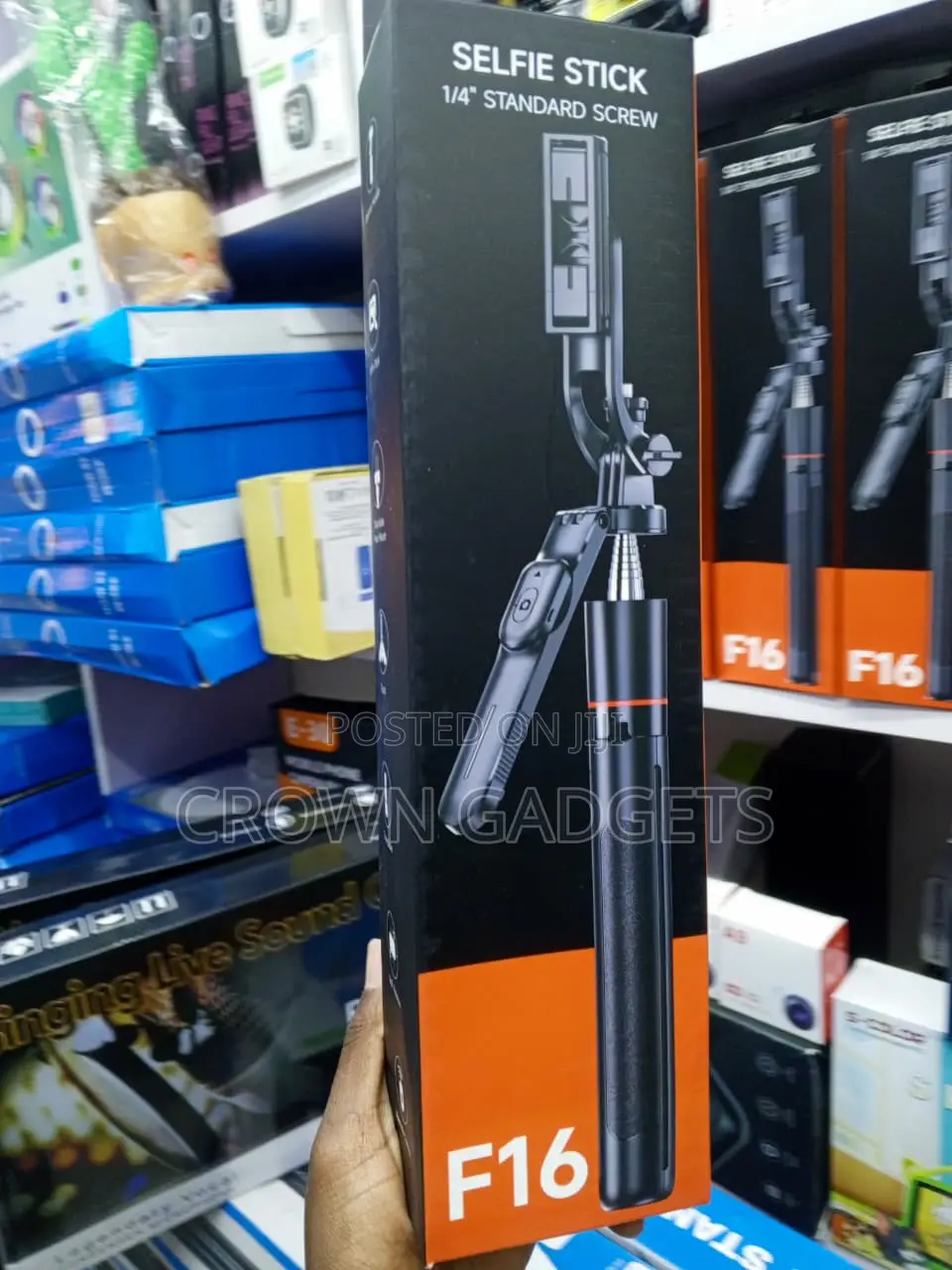 F16 Extendable Phone Tripod Selfie Stick With 1/4 Screw & 360 Rotation