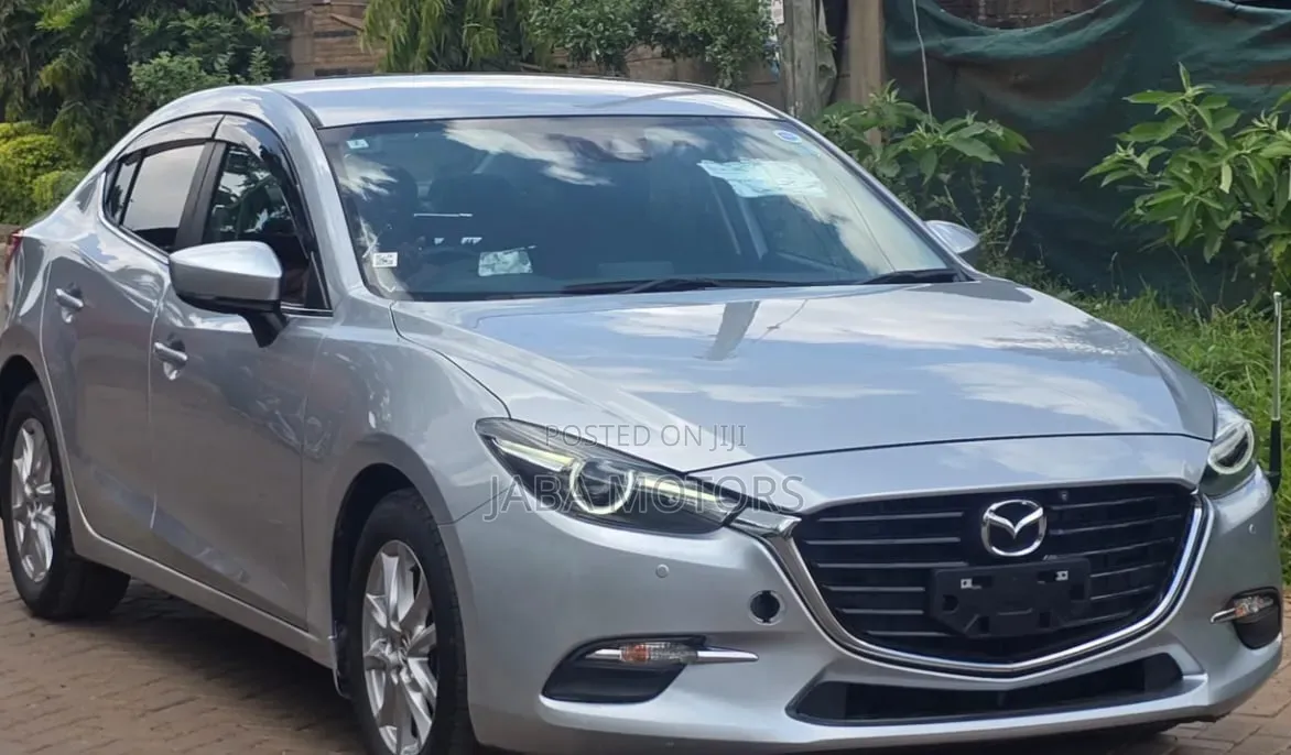 Mazda Axela 2018 Silver