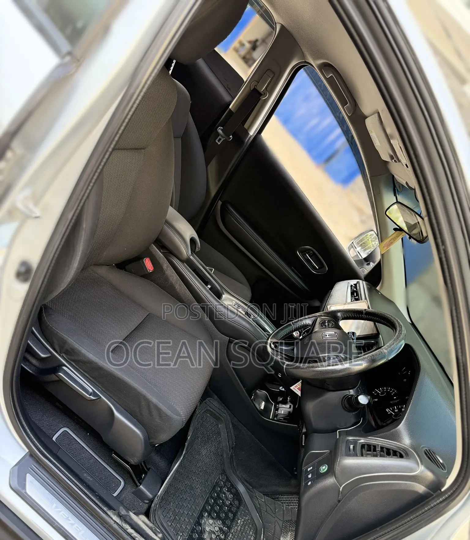 Honda Vezel 1.5 4WD 2015 Silver