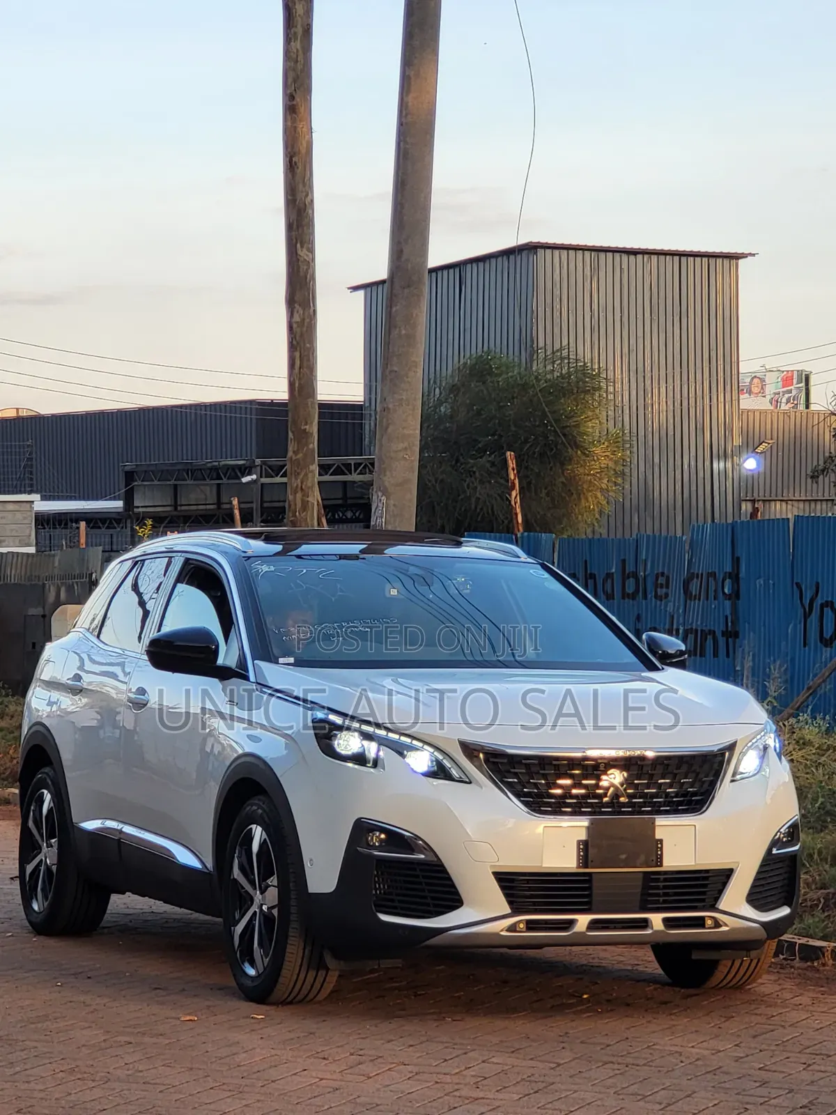 Peugeot 3008 2021 White