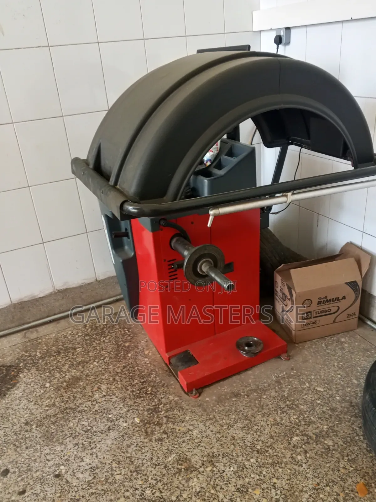S909 Tyre Balancer Machine