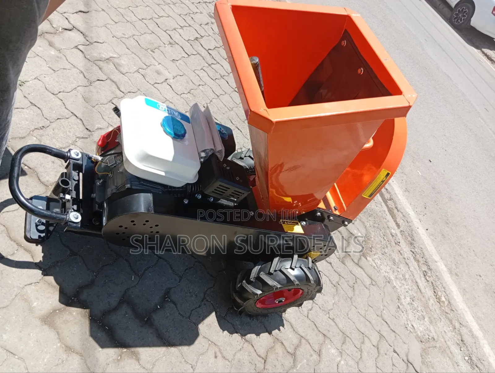 Aico Japan Wood Chipper