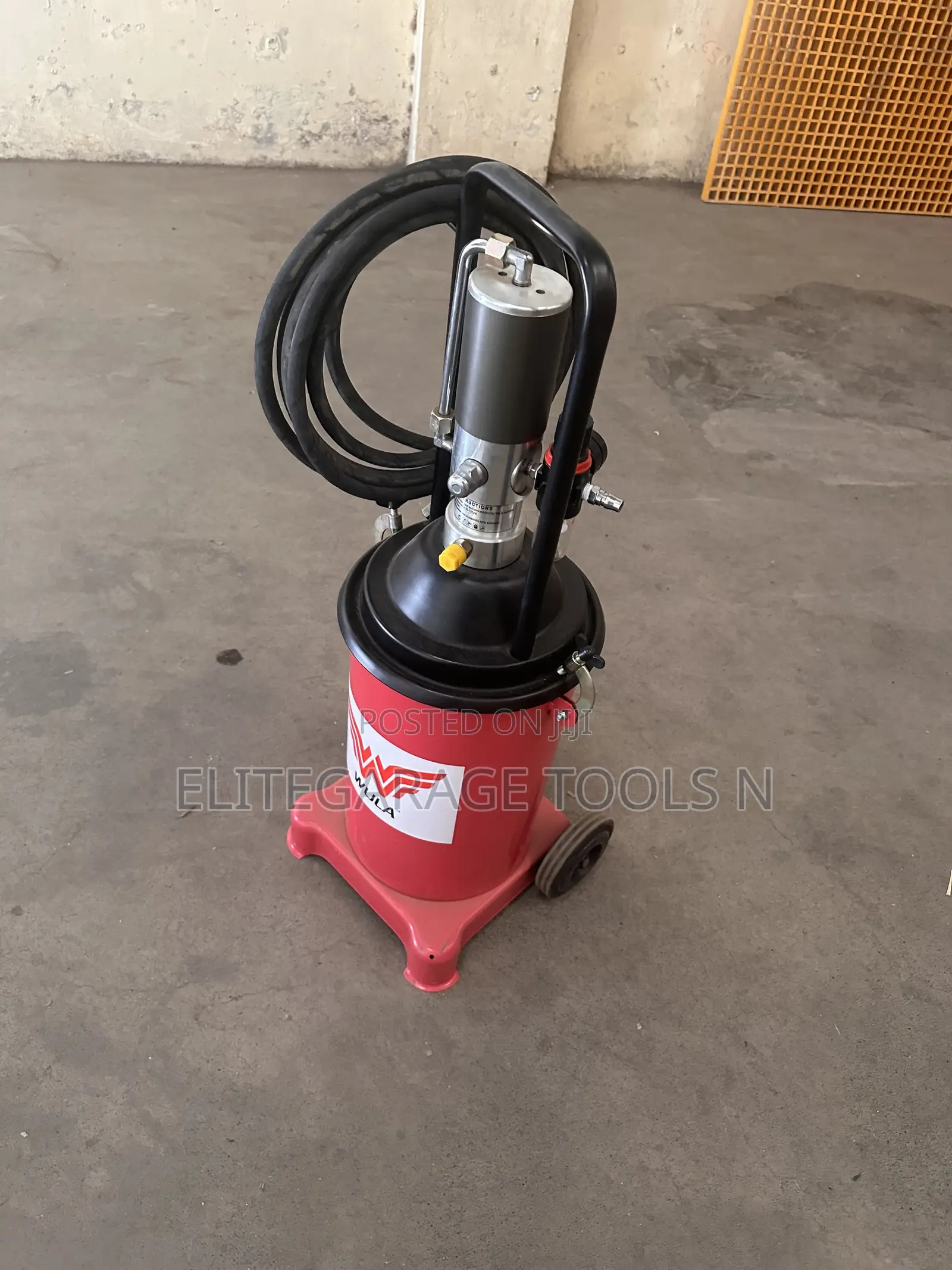 Heavy Duty High Quality Pneumatic Grease Bucket