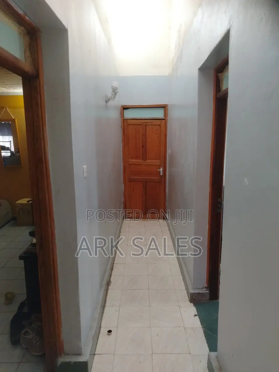 Furnished 7bdrm Maisonette in Tassia for sale