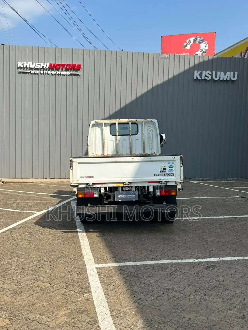 Mitsubishi Fuso Canter